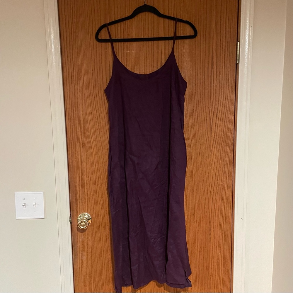 CC Plum linen dress, with pockets